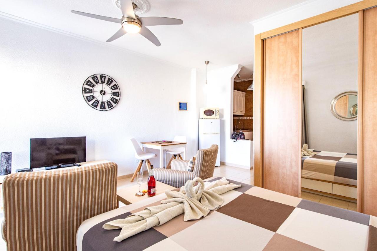 Paraiso Del Sur Mar Y Teide Apartment